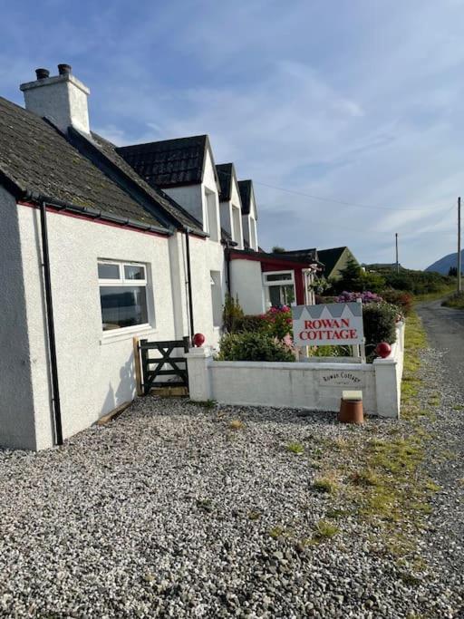 The Rowanberry Suite At Rowan Cottage Elgol Exterior photo